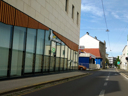 Bank and atm Bawag Psk Filiale