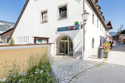 Bank and atm Btv St. Johann In Tirol