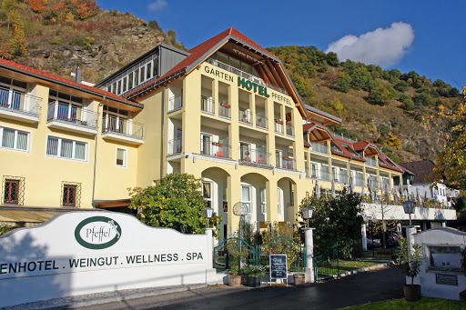 Bank and atm Gartenhotel & Weingut Pfeffel Dürnstein