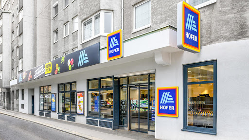 Bank and atm Hofer