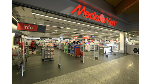 Bank and atm Mediamarkt Amstetten Cca