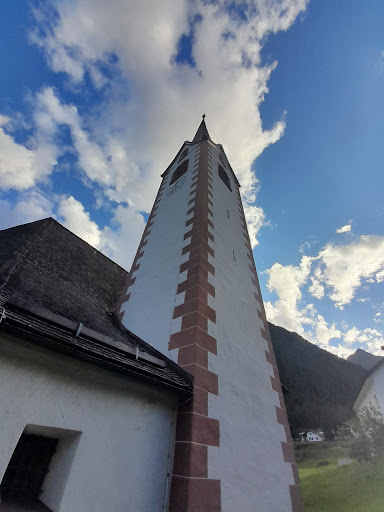 Bank and atm Pfarrkirche Hl. Sigmund
