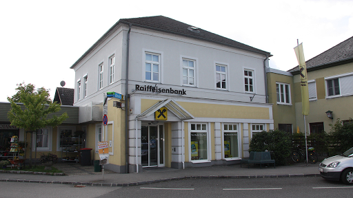 Bank and atm Raiffeisenbank Region Amstetten, Sb-Bankstelle Allersdorf