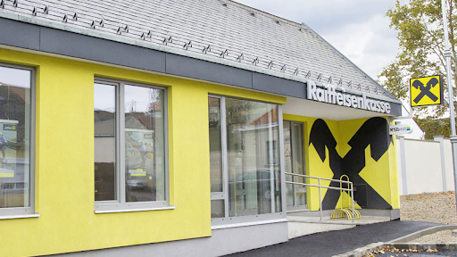 Bank and atm Raiffeisenbank Wolkersdorf - Auersthal