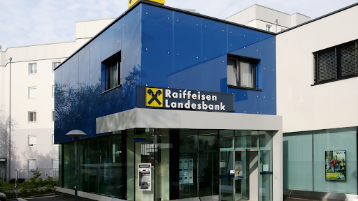 Bank and atm Raiffeisenlandesbank Oberösterreich