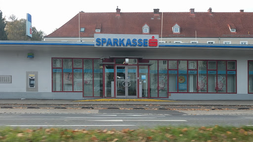 Bank and atm Sparkasse Oberösterreich