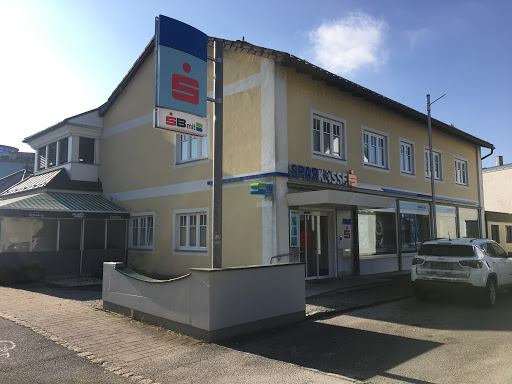 Bank and atm Sparkasse Oberösterreich