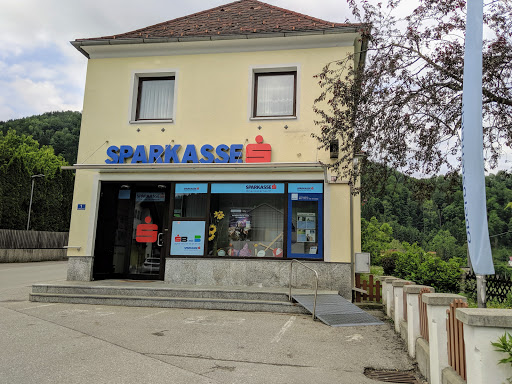 Bank and atm Sparkasse Oberösterreich